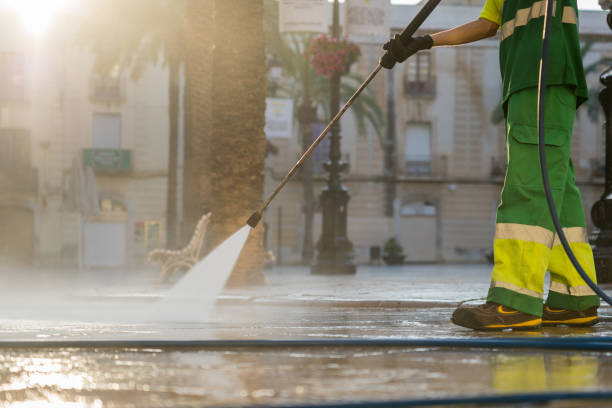 Why Choose Our Certified Pressure Washing Experts for Your Project Needs in Lillian, AL?